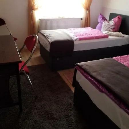 塞拉利昂妈妈酒店